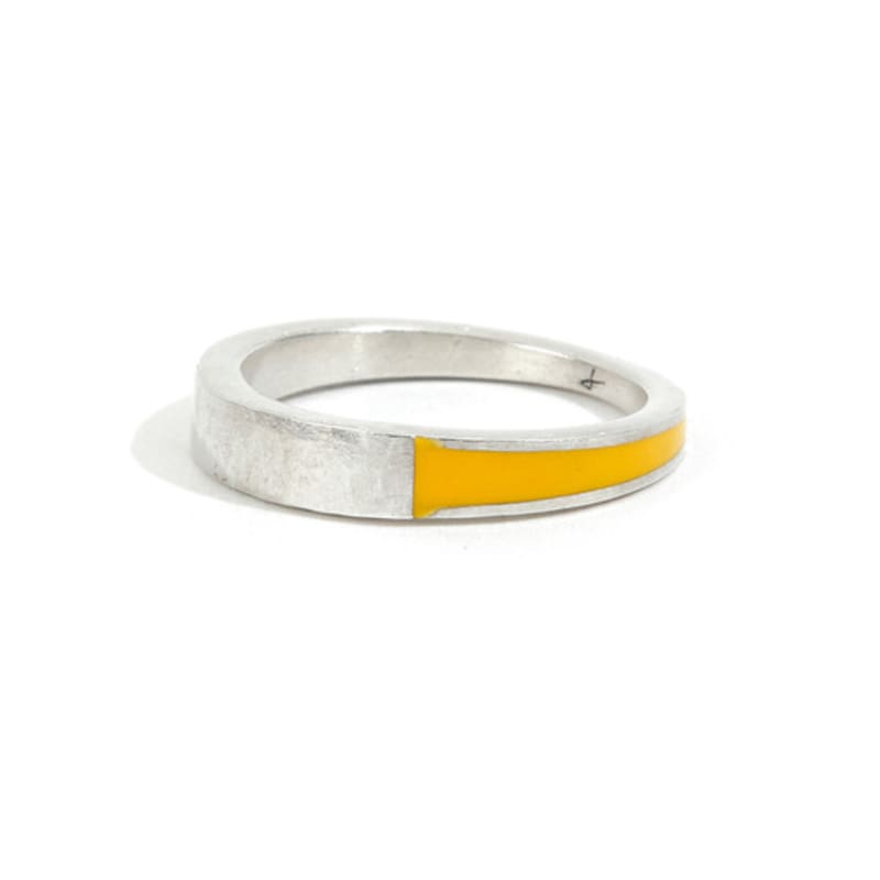 SEWNSWEN SEWN SWEN SILVER HAMMERED EPOXY RING