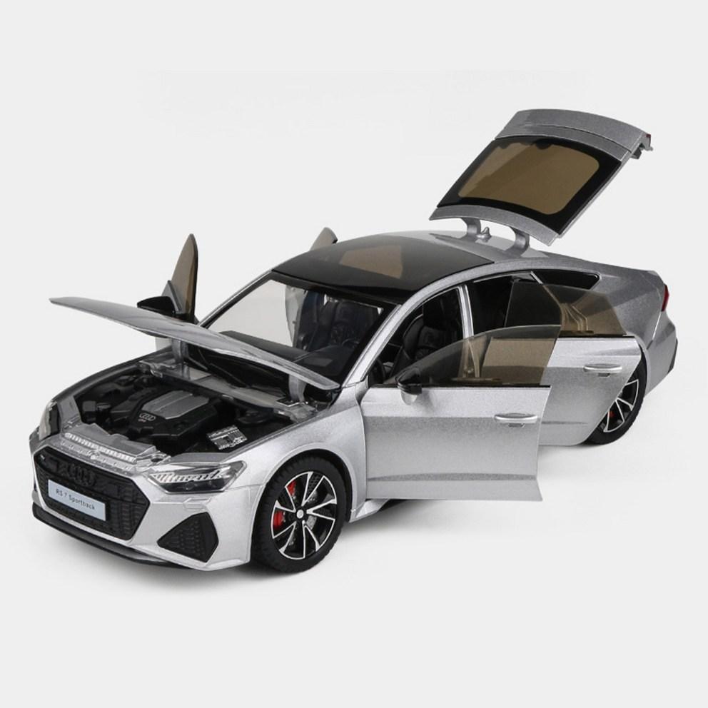 MyCar 1:24 Scale Diecast Metal RS7 Model Car - Silver Collectible Figurine
