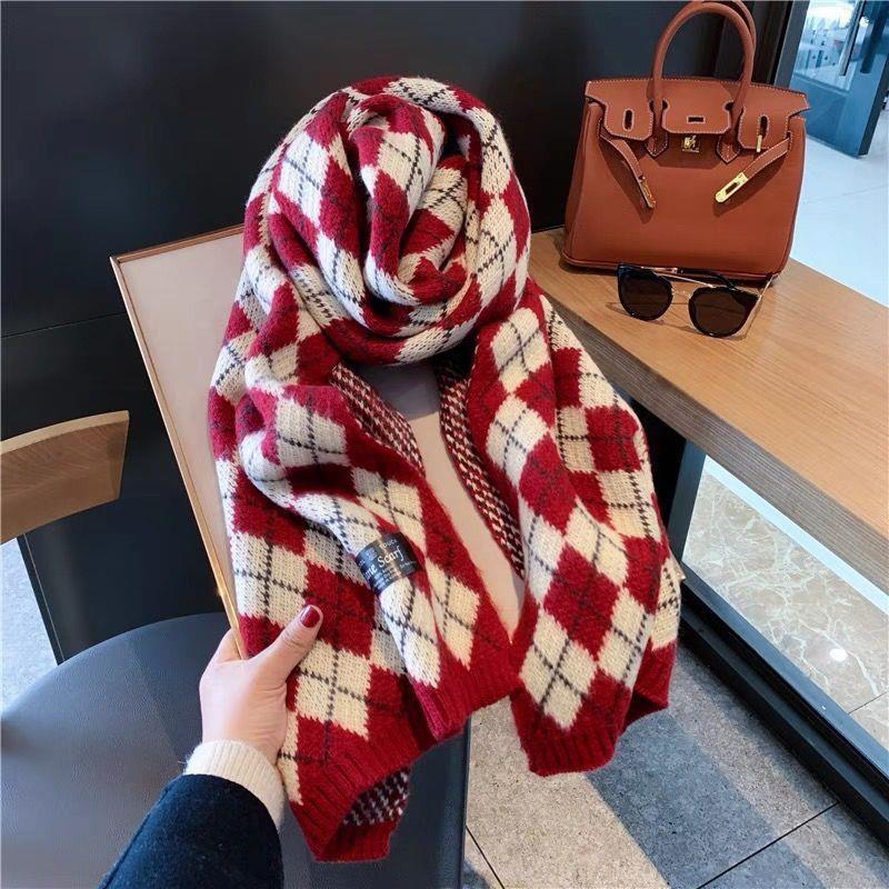 Korean Style Red Plaid Cashmere-Feel Knitted Snood for Women