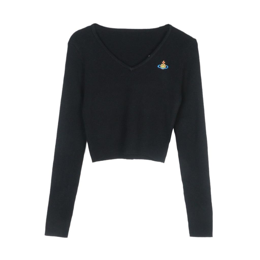 Korean Style V-Neck Saturn Embroidered Slim Knit Top for Women