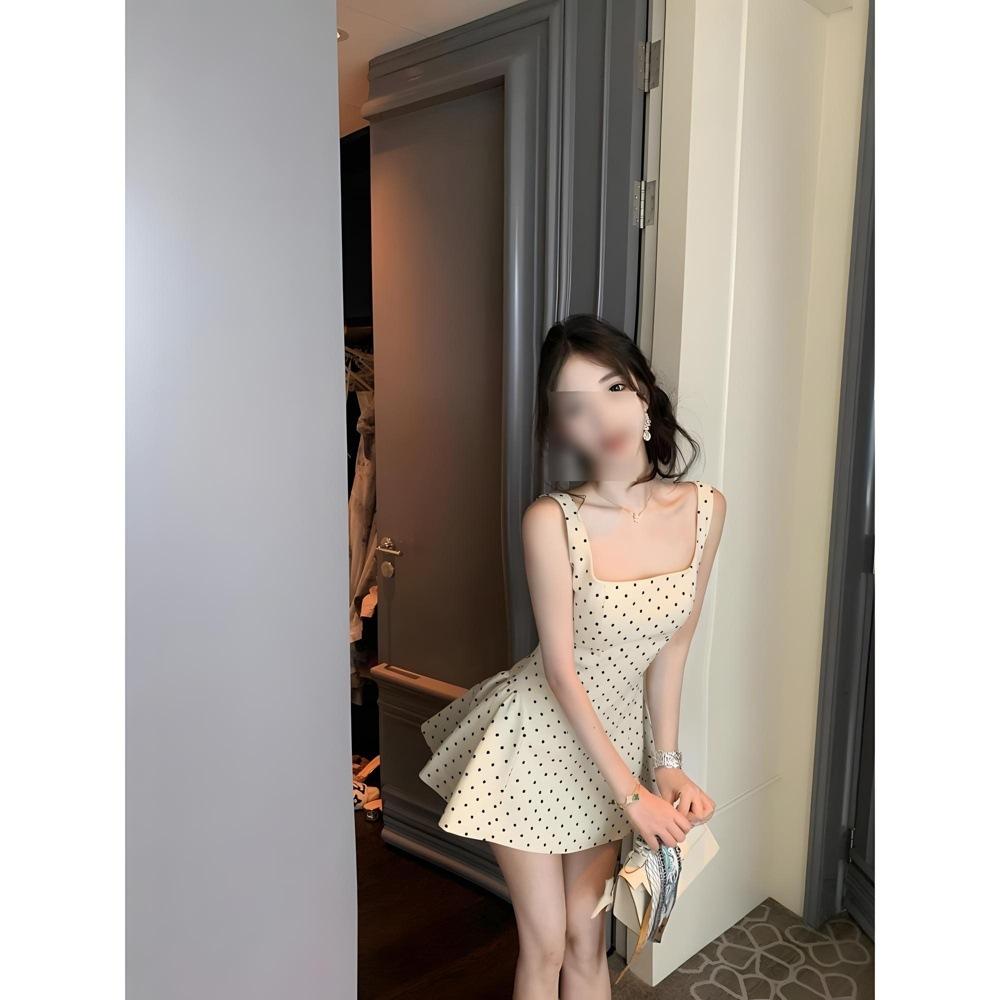 French pure desire style small polka dot suspender dress children's design feeling waist backless Spice girl short skirt summer