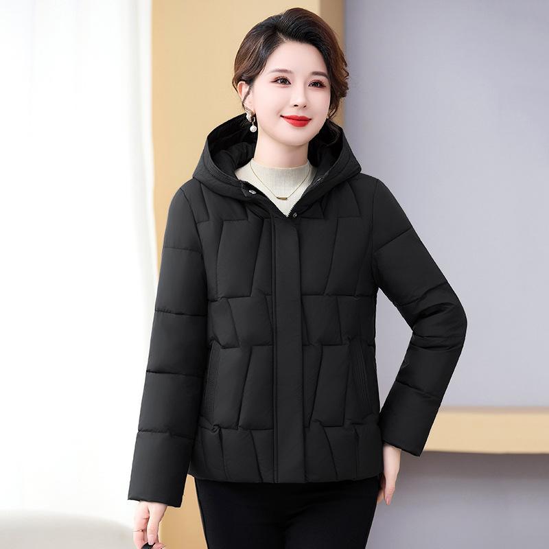 2025 short fashion padded jacket, new slim and slim padded jacket, foreign style thickened and warm winter waist jacket