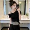 Large size fat MM fake two-piece short-sleeved t-shirt women's clothing is popular in summer this year, with a thin design slanted shoulder top.