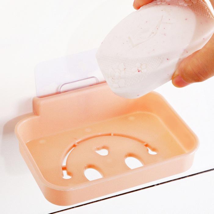 

Traceless paste wall-mounted soap box, bathroom drain soap rack, bathroom cartoon smiley face soap box soap holder 1