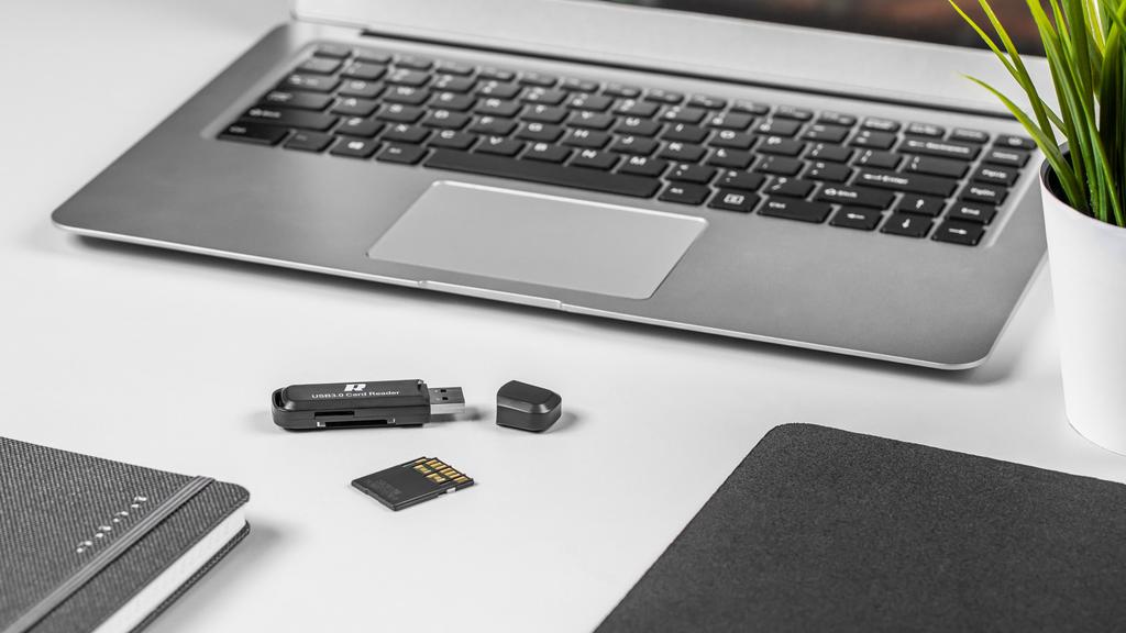 Rebel microSD miniSD USB 3.0 SD Card Reader