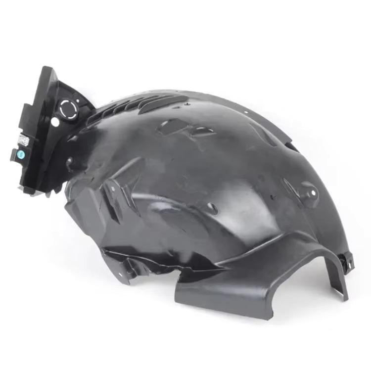 Front Wheel Liners for W204, C230, C250, C300 models (2046905730 & 2046905630)