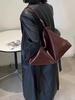 2024 Trendy Women's Large Capacity Crossbody Bag: Fashionable Oiled Leather, Elegant Texture, Versatile Underarm Design