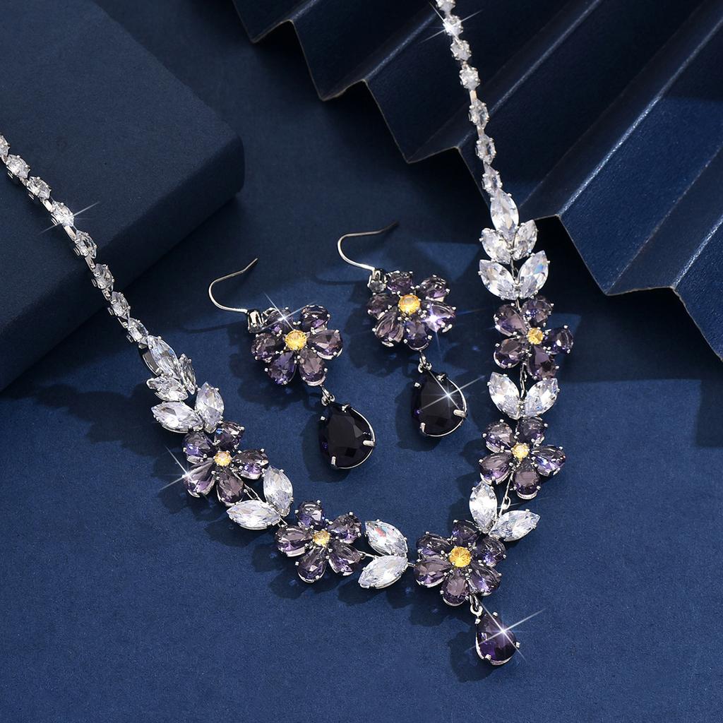 3PC Women's Fashion Zircon Flower Mystery Necklace Earrings Zircon Set Design Sense Daily Wear Festival Gift