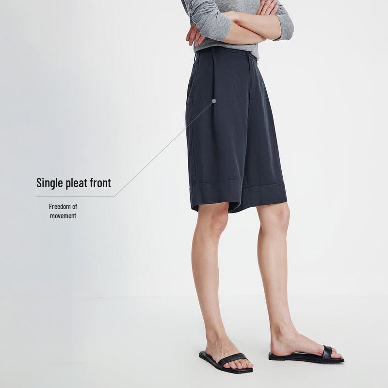 Navigare Women's Tencel Linen Bermuda Shorts