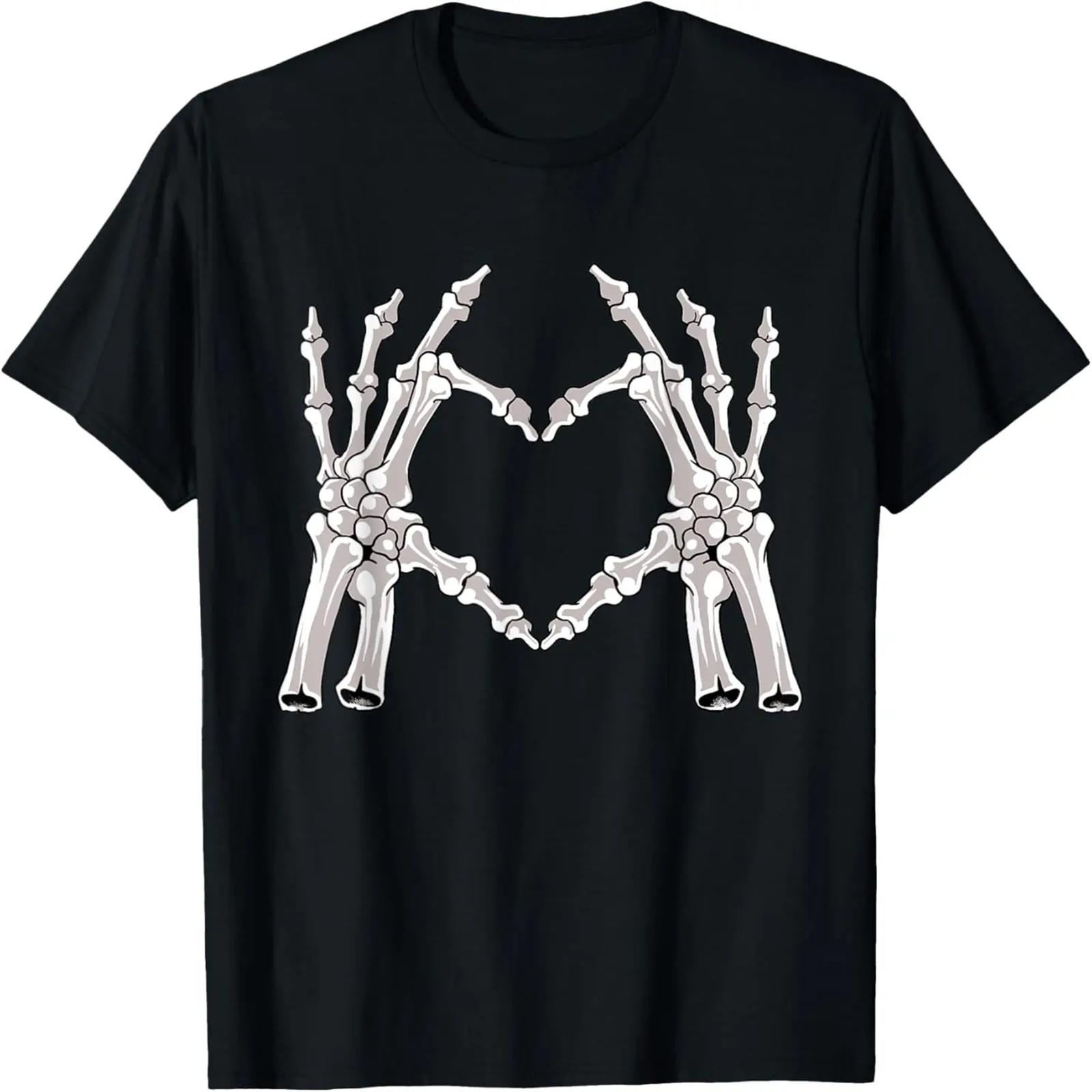 

Skeleton hands form a heart T-Shirt XXXXXL