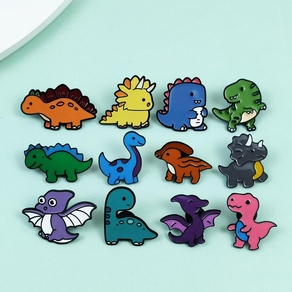 Cute Dinosaur Brooch Set: Triceratops & Brontosaurus Metal Badges for Kids' Clothing or Bag Decoration