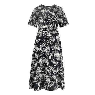 This Plus-size Women's Floral Dress Is A Fashionable and Stylish Short-sleeved Mid-length Skirt That Cinches The Waist and Makes One Look Slimmer
