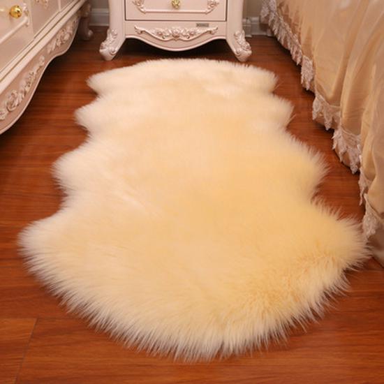 European Imitation Wool Plush Carpet - Gray and White