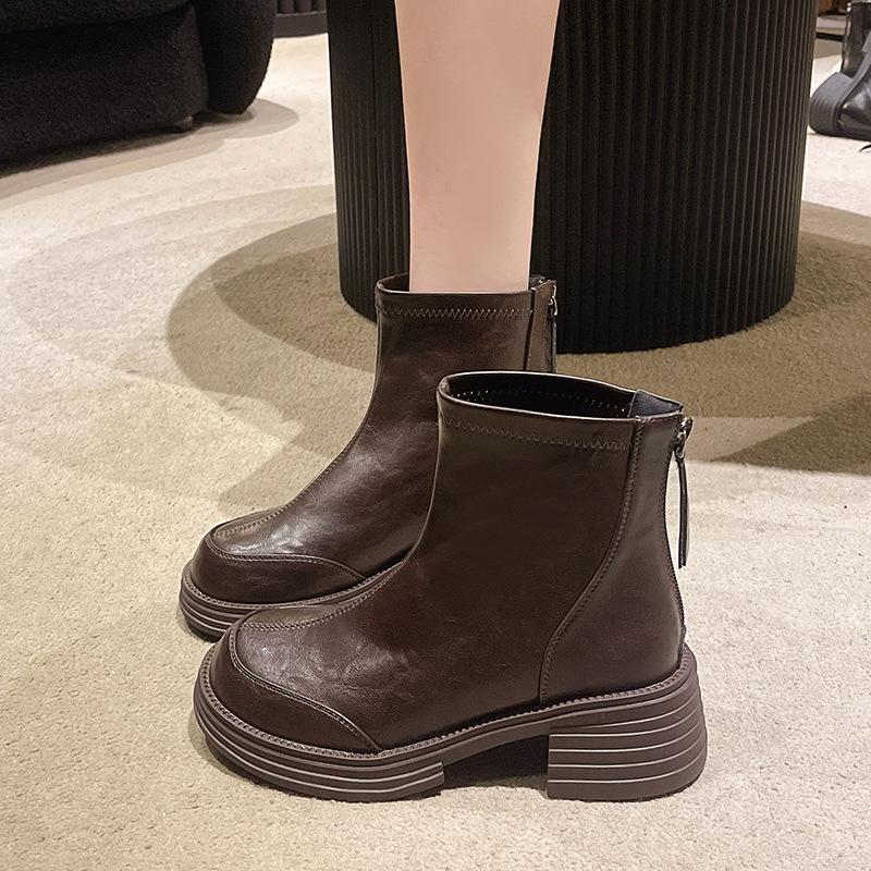 Autumn and winter new platform Martin boots women's 2025 Korean version Korean version medium heel thick heel short boots medium tube boots knight boo