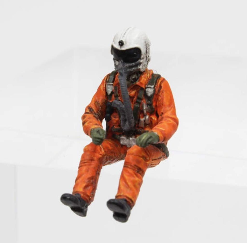 Platts Air Force Training Aircraft Early Type with Pilot Figure Plastic Model 1/72 Self-Defense T-2 AC-44