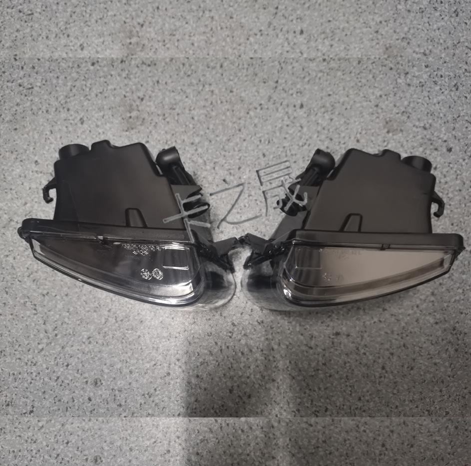 BMW 7 Series F02 Front Bumper Fog Lights Enhanced Version 63177311287/63177311288