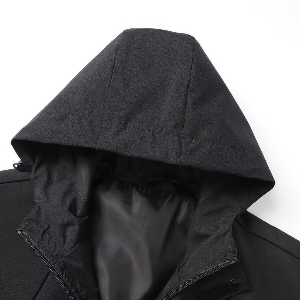 Men's Spring 2024 American Windbreaker: Mountain-Style, Outdoor, Three-Proof, Casual, Loose-Fit Hooded Jacket