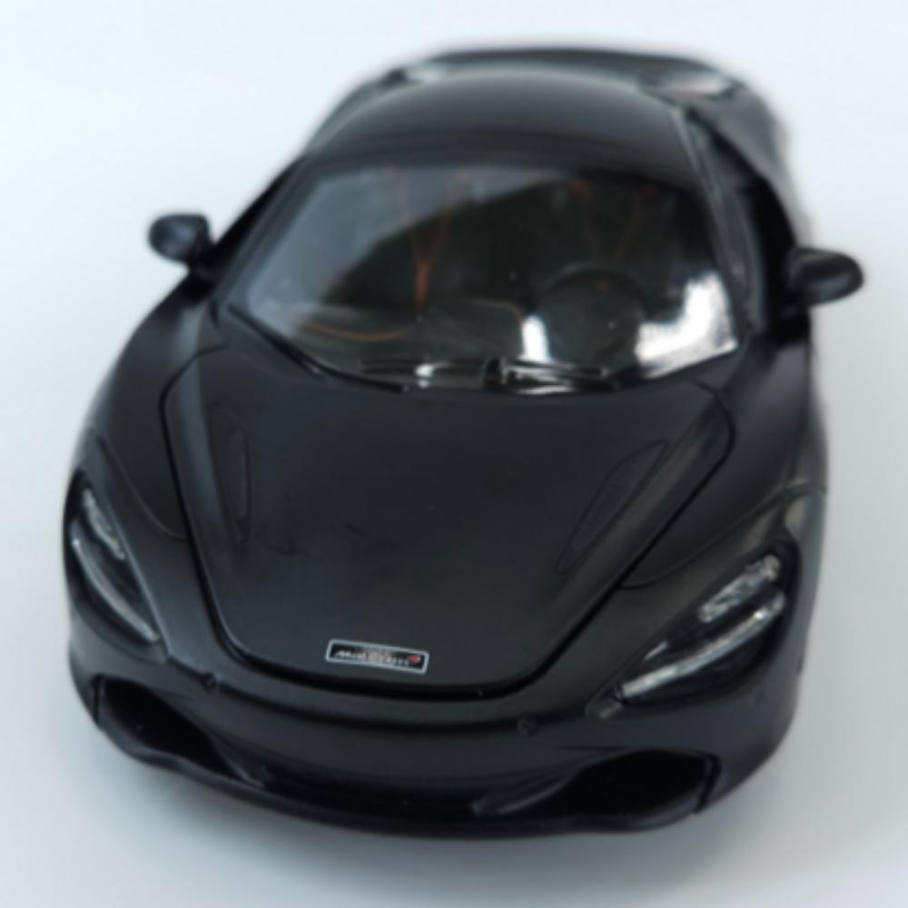 McLaren 720S Convertible Sports Car Model 1:24 Die Cast, Toy