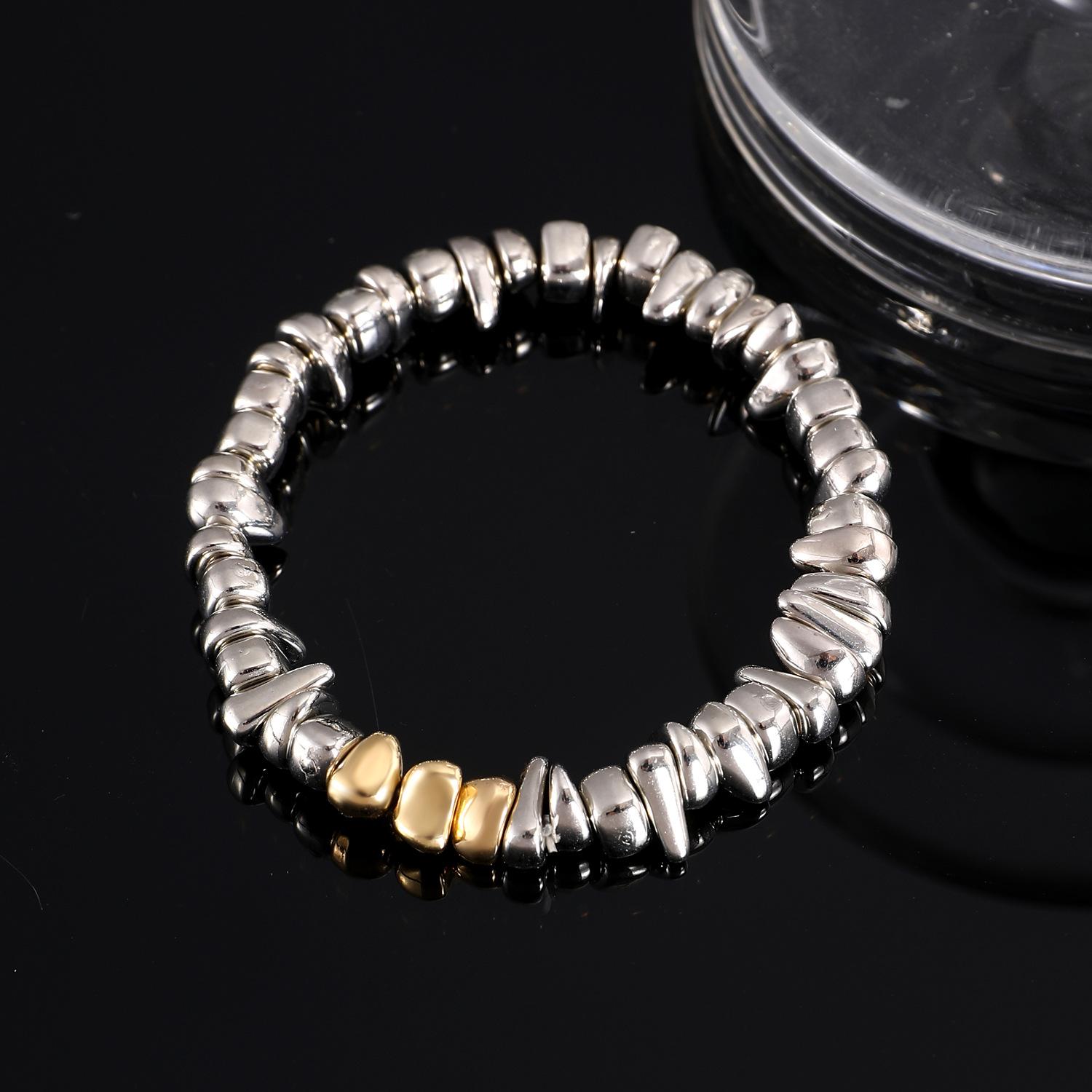 

Retro Personality Irregularity Metal Block Beaded Heart Bracelet for Women Punk Style Hip Hop Rock Bangle Jewelry Accessory Gift
