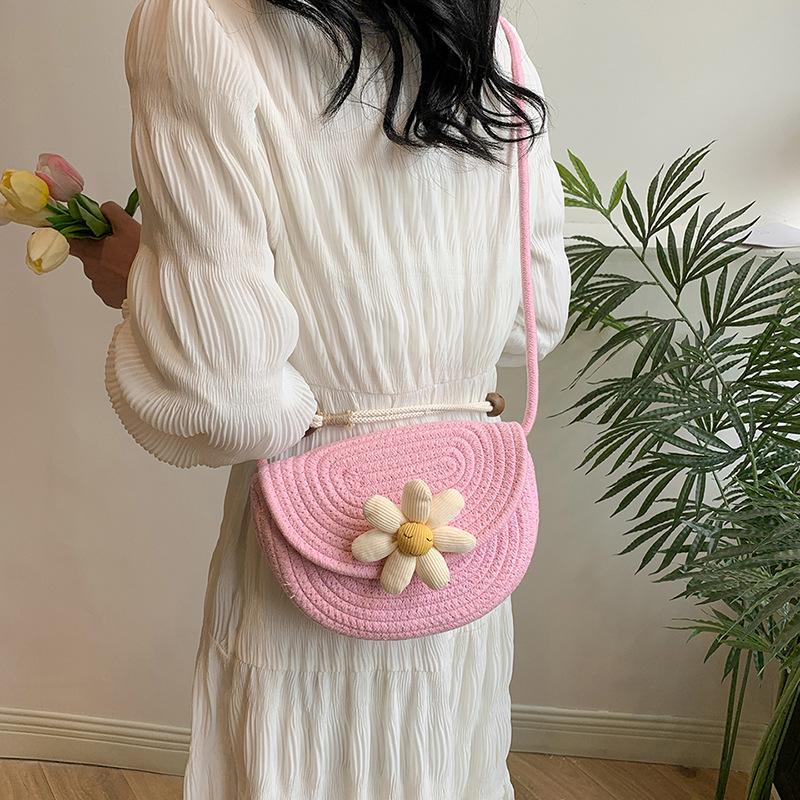 Spring New One-shoulder Crossbody Bag Beach Casual and Beautiful Korean Cotton Thread Braided Beach Bag Vacation