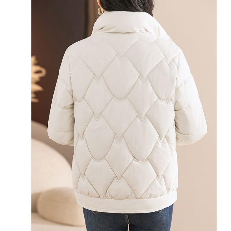 Warm and Comfortable Women's Short Cotton Jacket for Winter Fashion Thickened Coat