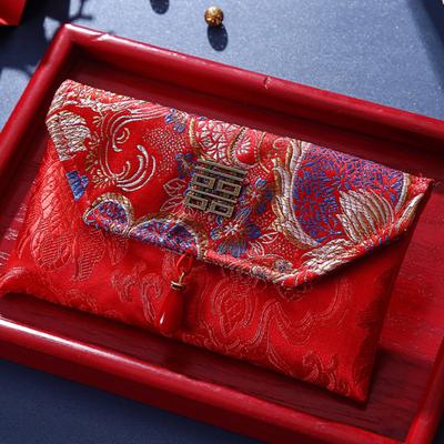 Chinese Red Envelope Embroidered Satin Cash Envelope Lucky Money Envelope Pocket
