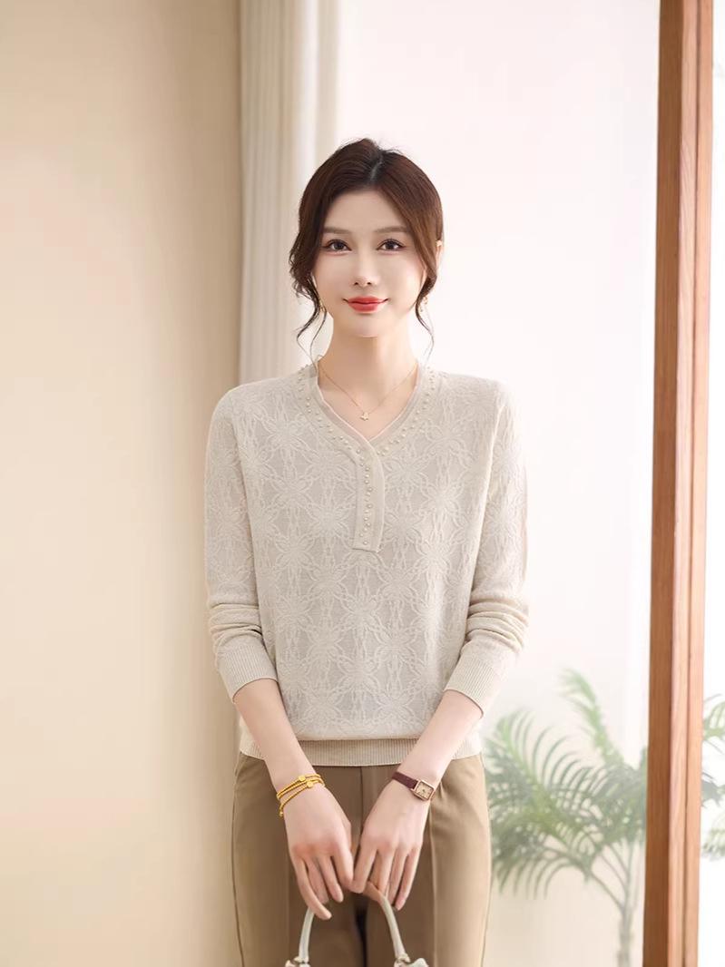 

Elegant Autumn Qipao Collar Knit Sweater for Middle-Aged & Elderly Women - 2026 Style 2XL (130-145 jin) бежевый