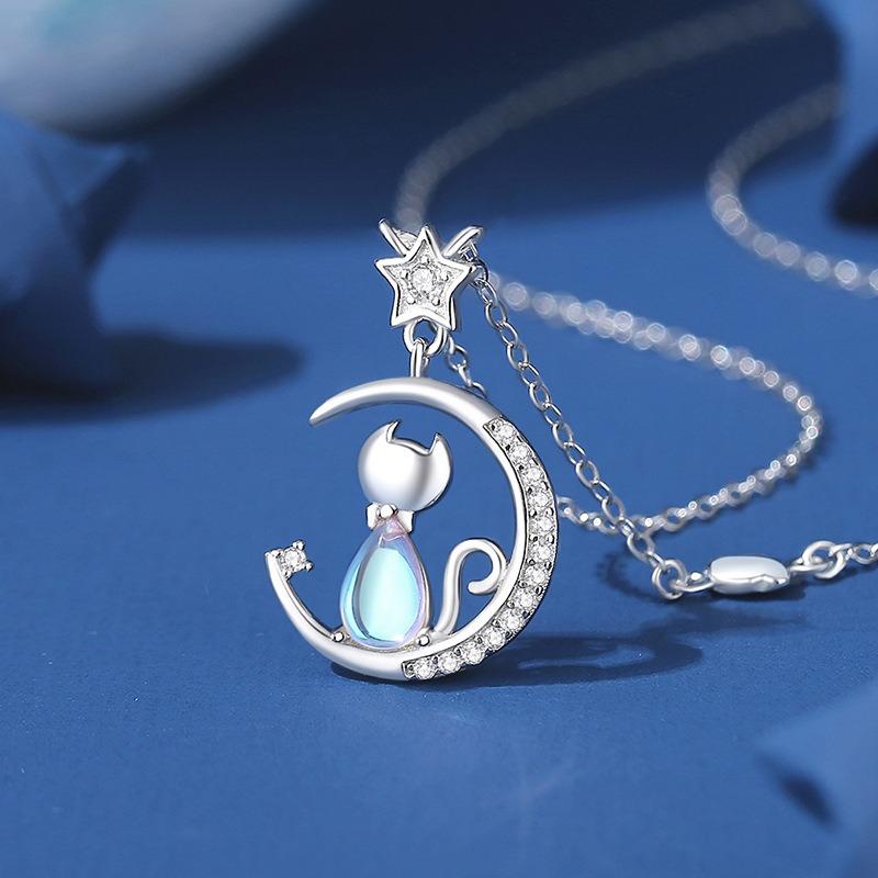 Women Light Luxury Star Moon Cat Moonstone Pendant Clavicle Necklace