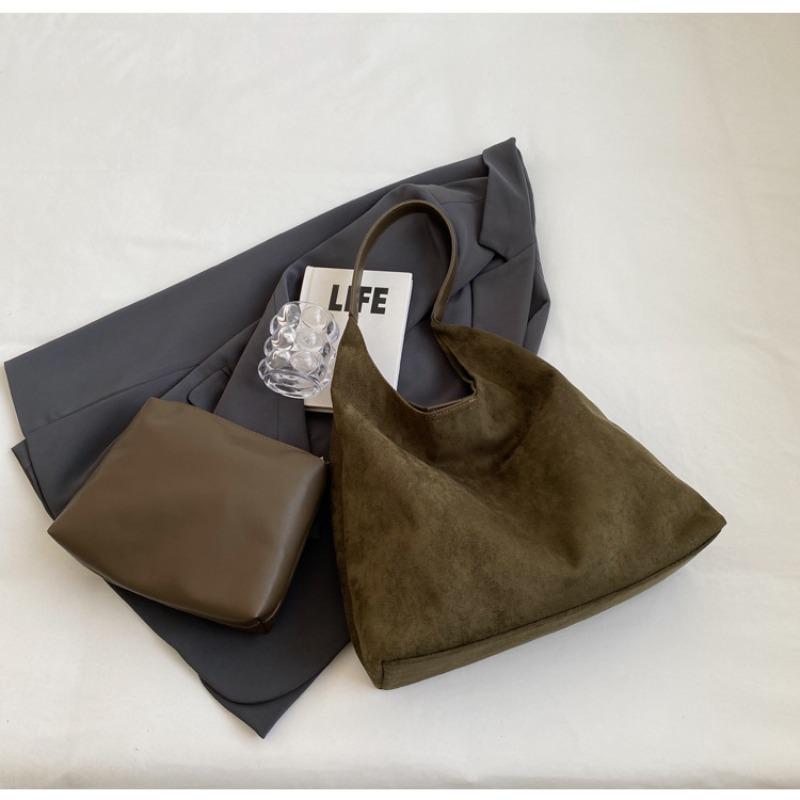 Frosted retro suede women's bags, new large-capacity autumn and winter versatile shoulder bags, casual and fashionable commuter mother and child bags