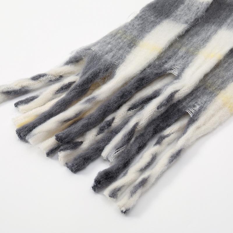 Fashion Plaid Print Scarf Tassels Shawl For Women Winter Warm Wraps Thick Pashmina Muffler Outdoor Coldproof Shawl  Scarves