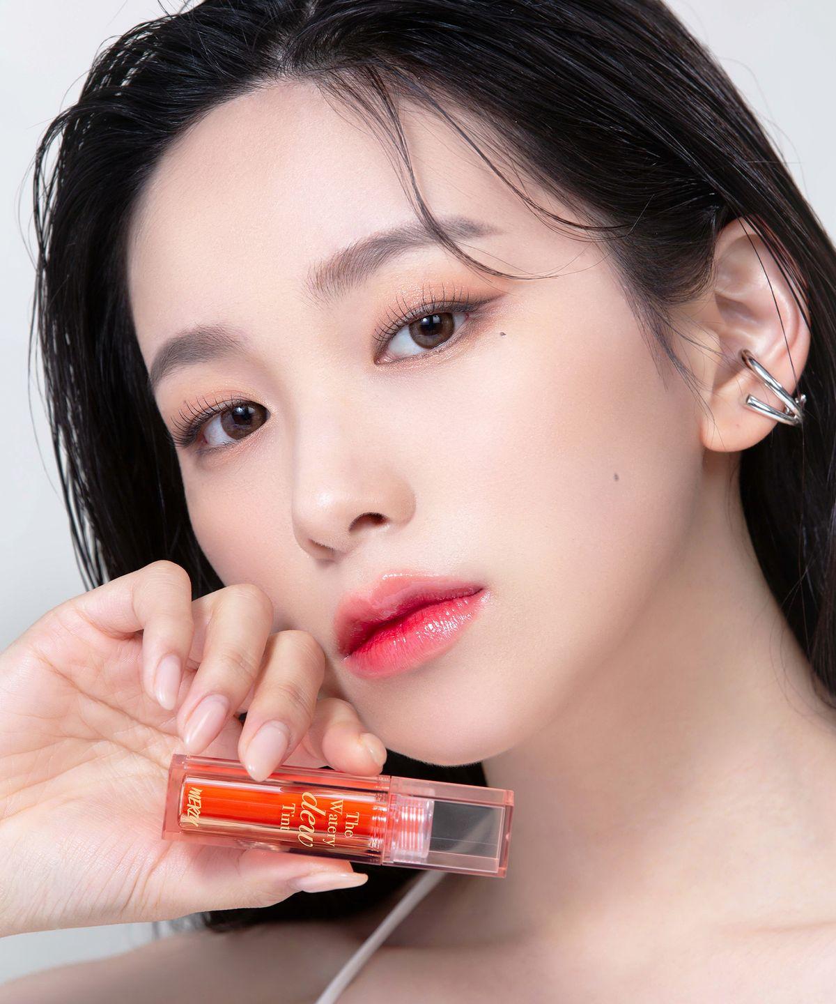 Choose 2 out of 10 The Watery Dew Tint