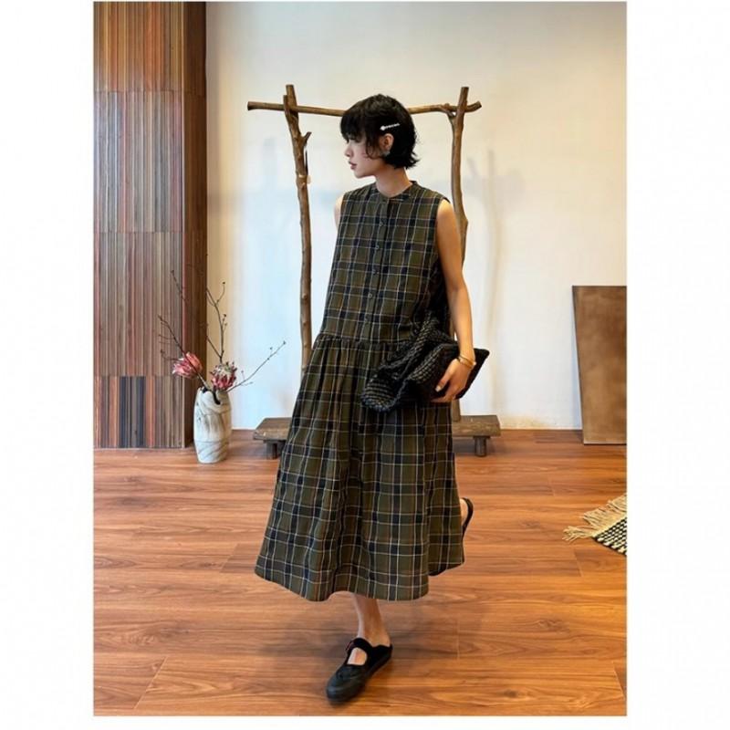 Lightweight Cotton Linen Sleeveless Plaid Midi Dress With Side Pockets Relaxed Fit Korean Style Image Color