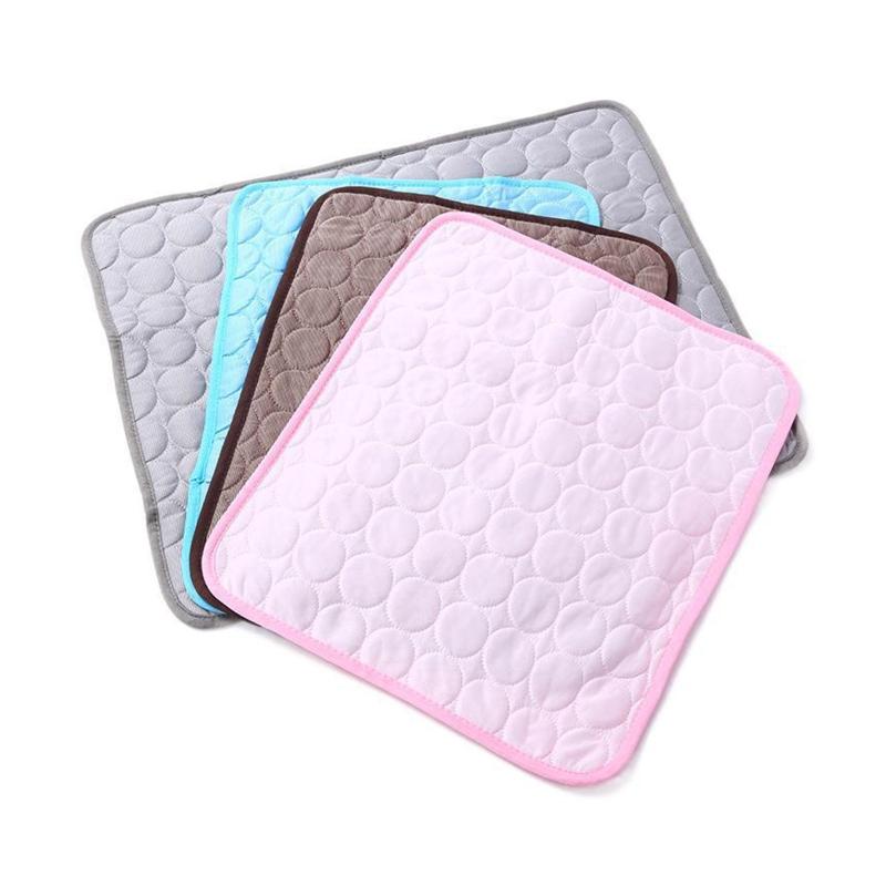 Cooling Mat for Dogs Pet Summer Sleeping Pads No Need to Freeze or Refrigerate Easy to Clean for Indoors Outdoors Use