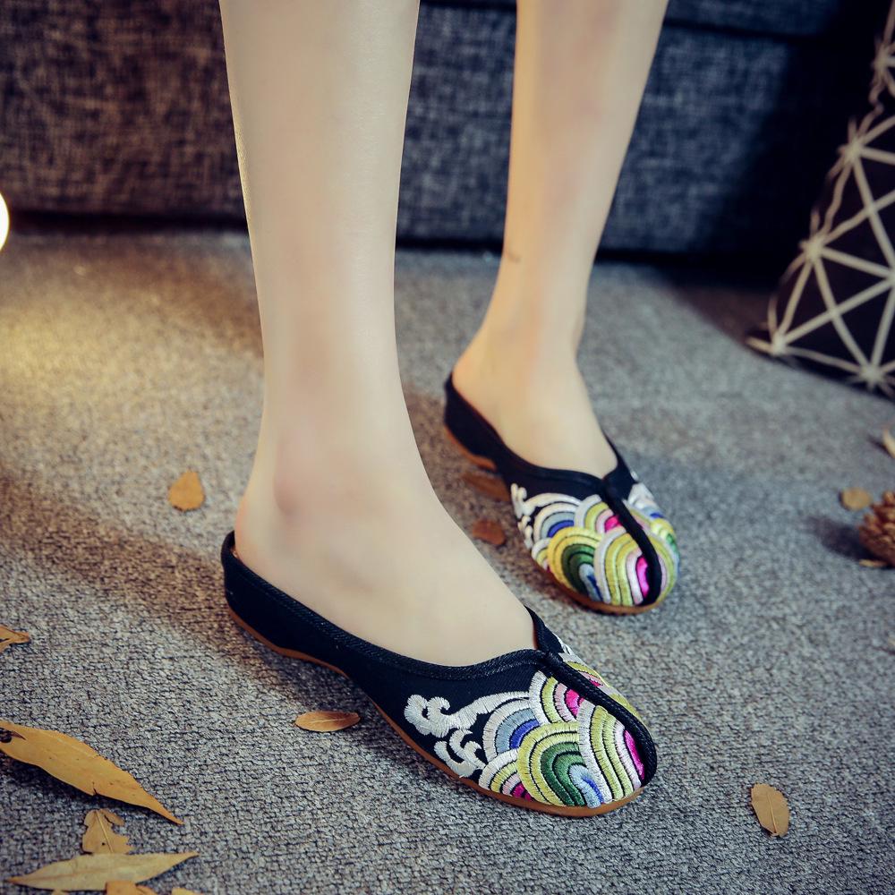 Floral Embroidered Summer Flat Slippers for Women