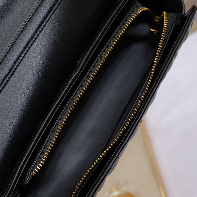 Leather Underarm Bag for Women with High-quality Texture Niche Bag for Spring and Summer One-shoulder Crossbody Bag