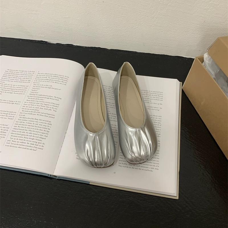 Fashion Flat Shoes Women Round Toe Pleated Slip on Ballerinas Flats Lazy Loafers Moccasins Ladies Soft Bottom Comfort Casual Flats Shoes