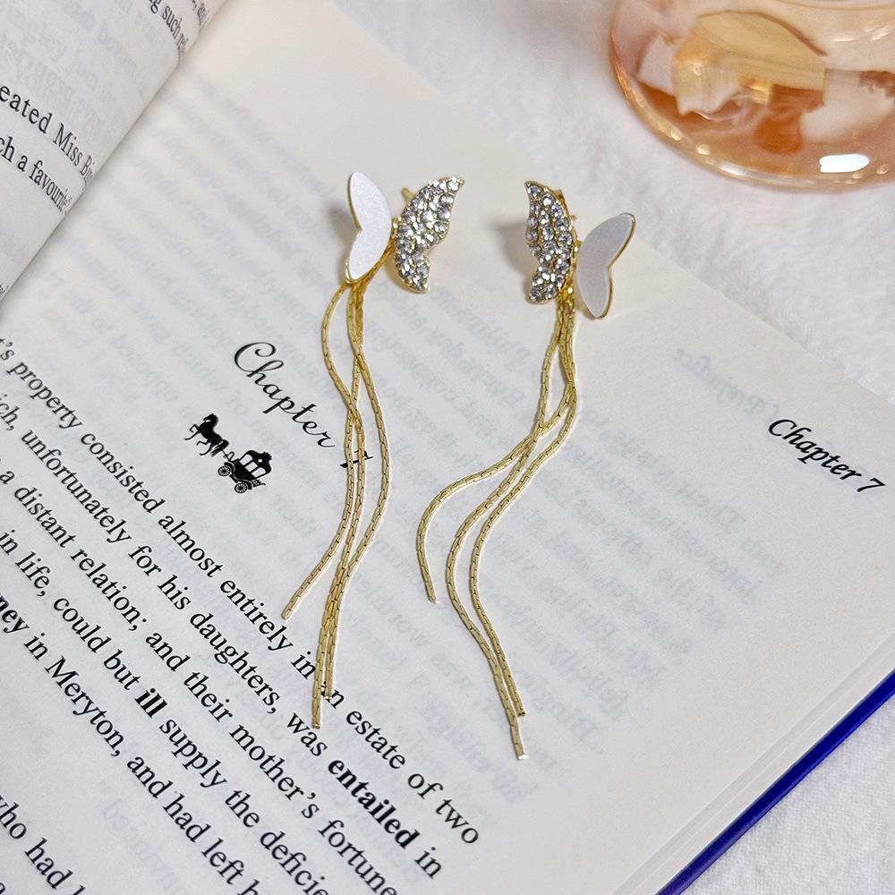 

Супер Сказочные Серьги с Бабочками и Бахромой Женские Нишевые Высококлассные Темпераментные Серьги Длинные Легкие Роскошные Нишевые Серьги