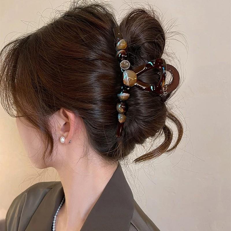 2025 Elegant Amber Bead Claw Clip for Women - Large Hairpin High-End Shark Headwear