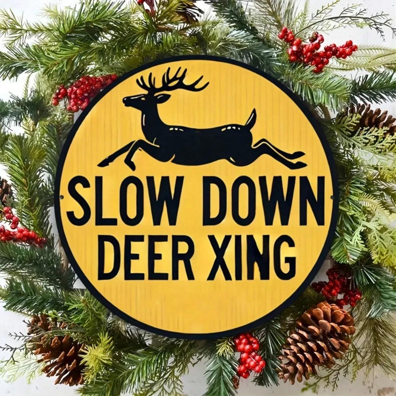 Metal Deer Crossing Sign Vintage Style Round Wall Art Home Bar Decor 20x20