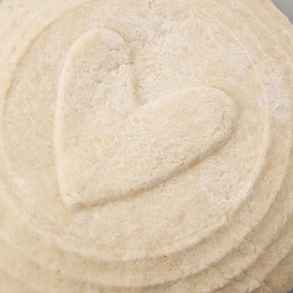 Gärkörbchen aus Rattan zum Gehen und Formen von Brotteig für einen Laib 1,2 kg