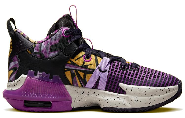 Nike LeBron Witness 7 SE GS 'Lakers Graffiti'
