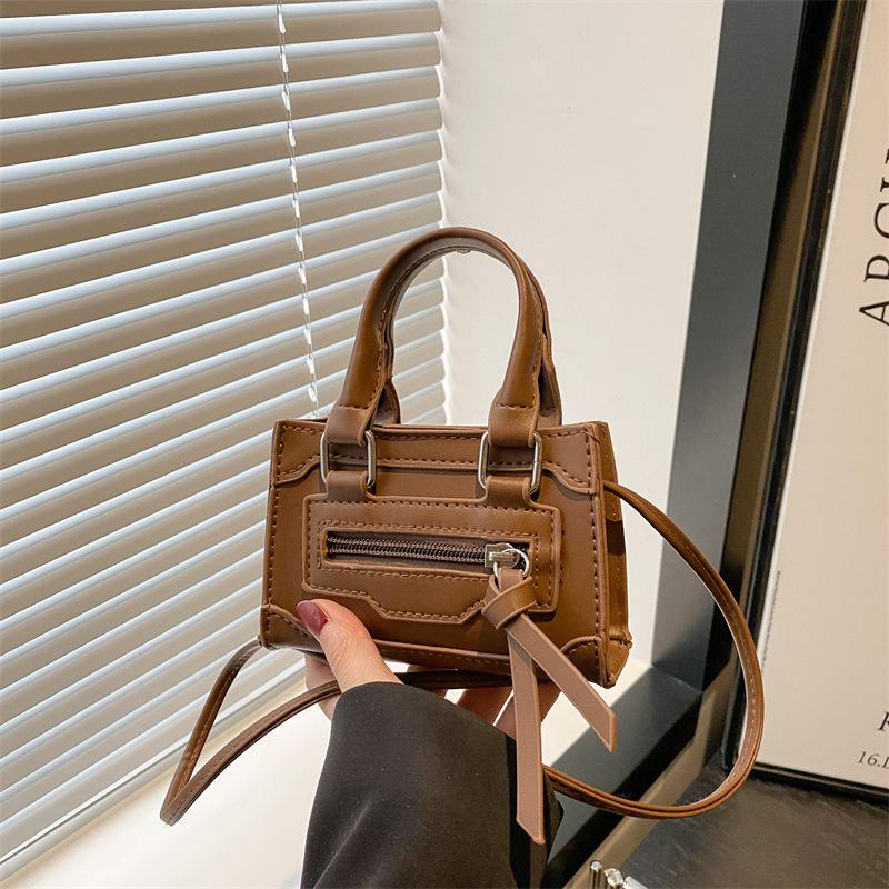 

Нишевый дизайнерский тренд мини-сумка новая высококачественная текстура сумка на плечо через плечо портативная маленькая квадратная сумка коричневый