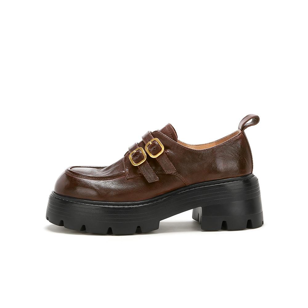 

Cowhide version~ Su Yinyin s same style has a height increase of 6cm, washed horse leather, small gold buckle, thick heel and thick sole, Loafu single 34