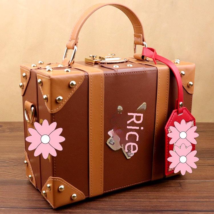 Personalisierte Retro Fashion Kosmetiktasche mit Universal Studios Badge – Vielseitige Hand- oder Schultertasche