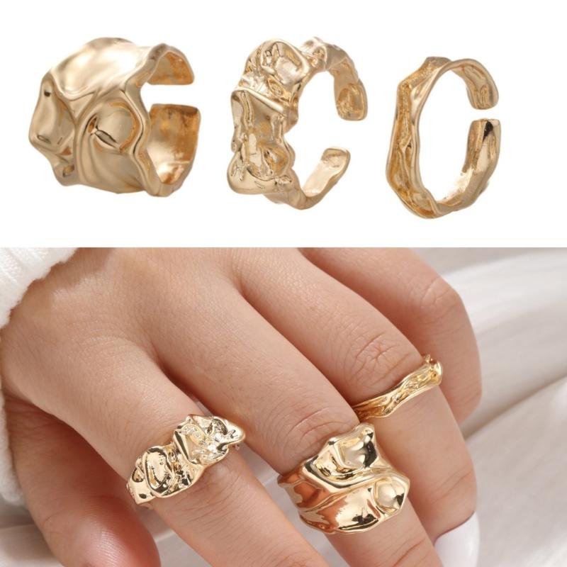 Fashionable Irregular Patterned Rings 3 Pieces Mix and Portable Set Accessory for Trendy Women Styles Daily Use