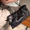 Tote Bag - A Niche Minimalist Style Commuter Single Shoulder Bag with A Basket On The Shoulder and An Elastic Strap for The Shoulder.
