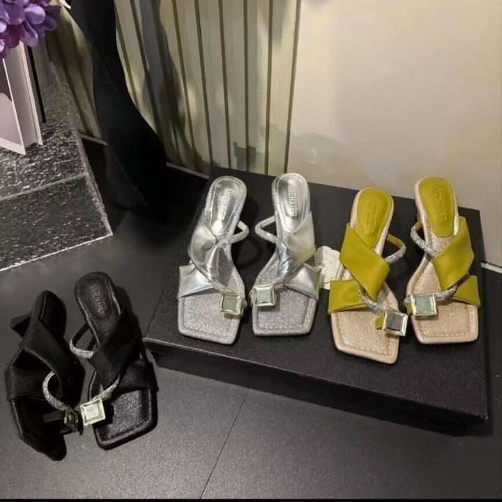 French Beautiful Cool Slippers Women Summer Internet Celebrity Explosion Wear Internet Celebrity Pigeon Egg Rhinestones with Skirt High Heels