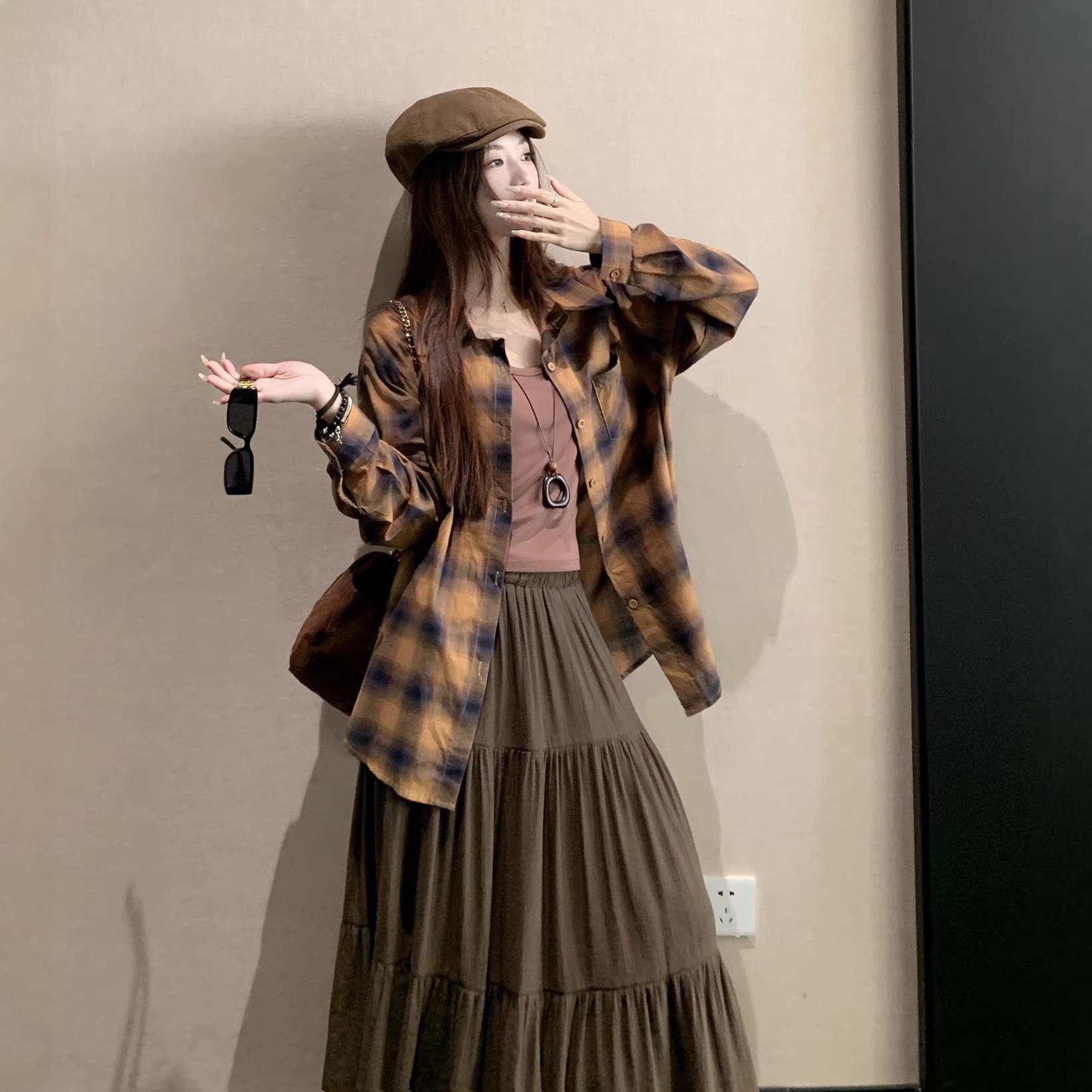 

Plus Size Early Autumn Retro Plaid Shirt, Vest & High Waist Wide-Hem Skirt Set 3XL