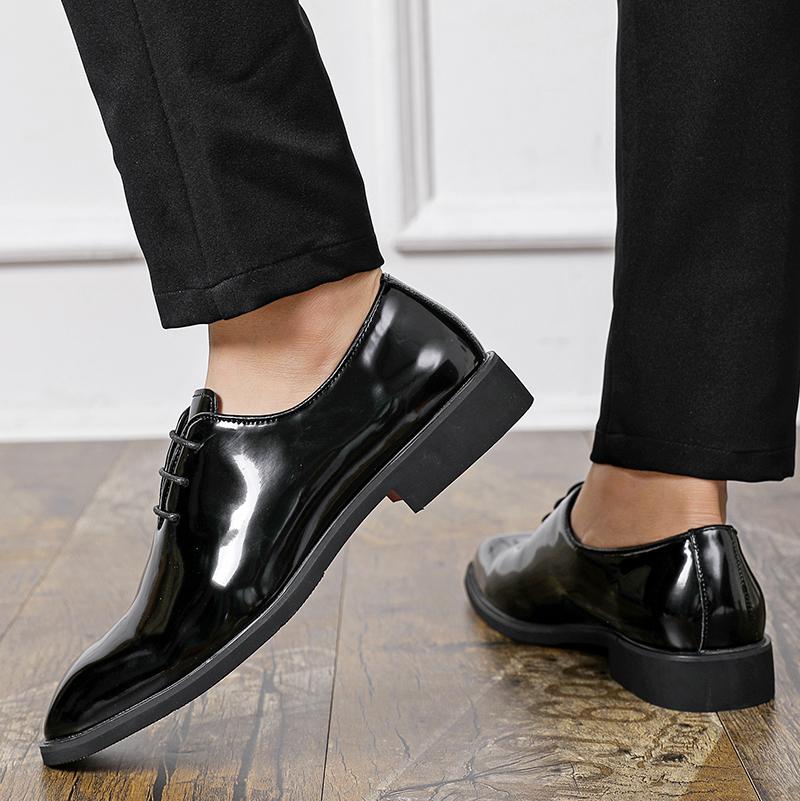 Classic Shiny Patent Leather Men Oxfords Pointed Toe Lace Up Formal Dress Derby Shoes Business Wedding Office Daily Man Footwear