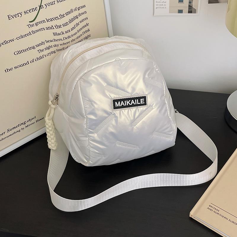 Shoulder bag, this year's new space cotton clothing bag, fashionable and simple bread clothing, messenger women's bag